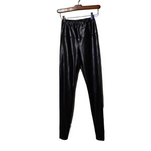 Aritzia Wilfred Free Womens Sz XXS Black Faux Vegan Leather Leggings Long Inseam